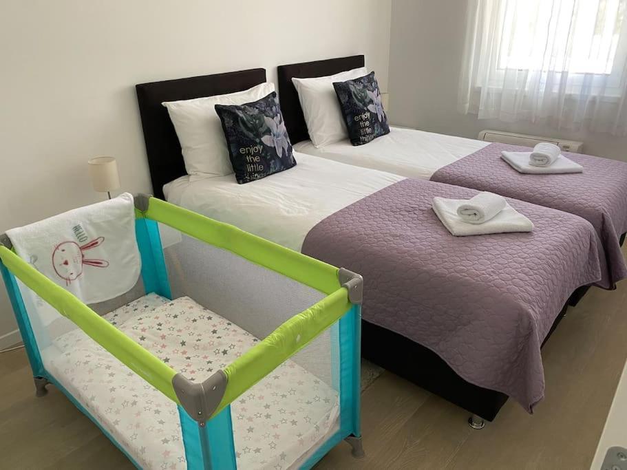 New Modern Apt Near Old Town - Private Parking Zadar Luaran gambar