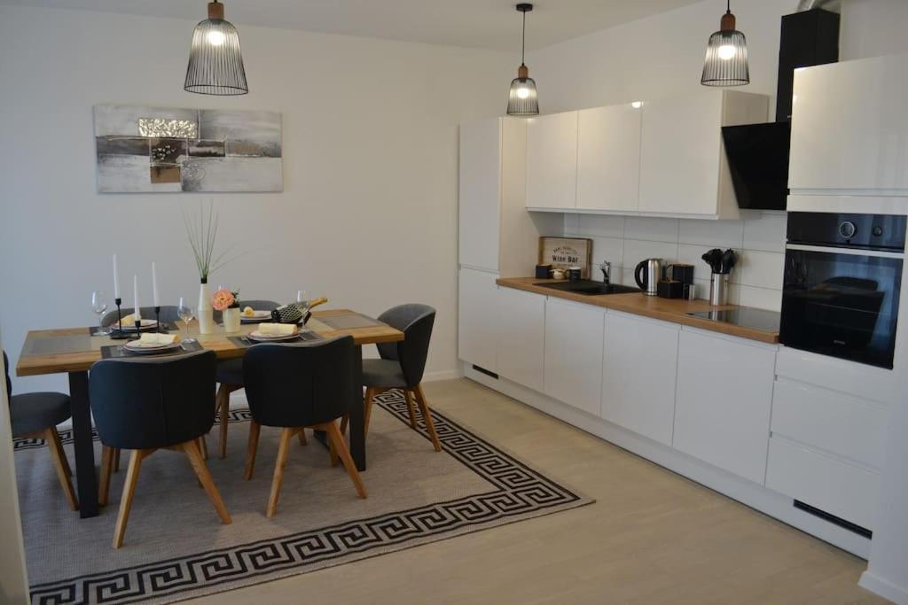 New Modern Apt Near Old Town - Private Parking Zadar Luaran gambar